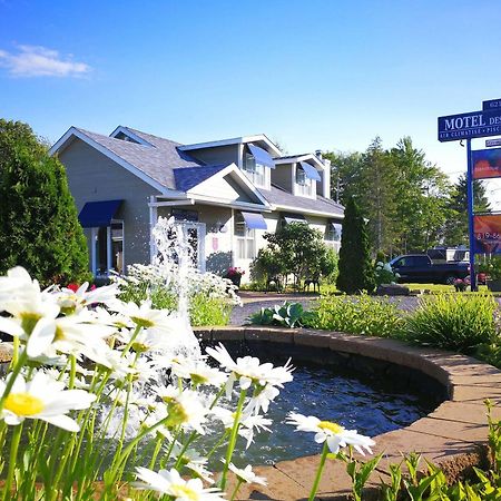 Motel Des Cedres Sherbrooke Exteriör bild